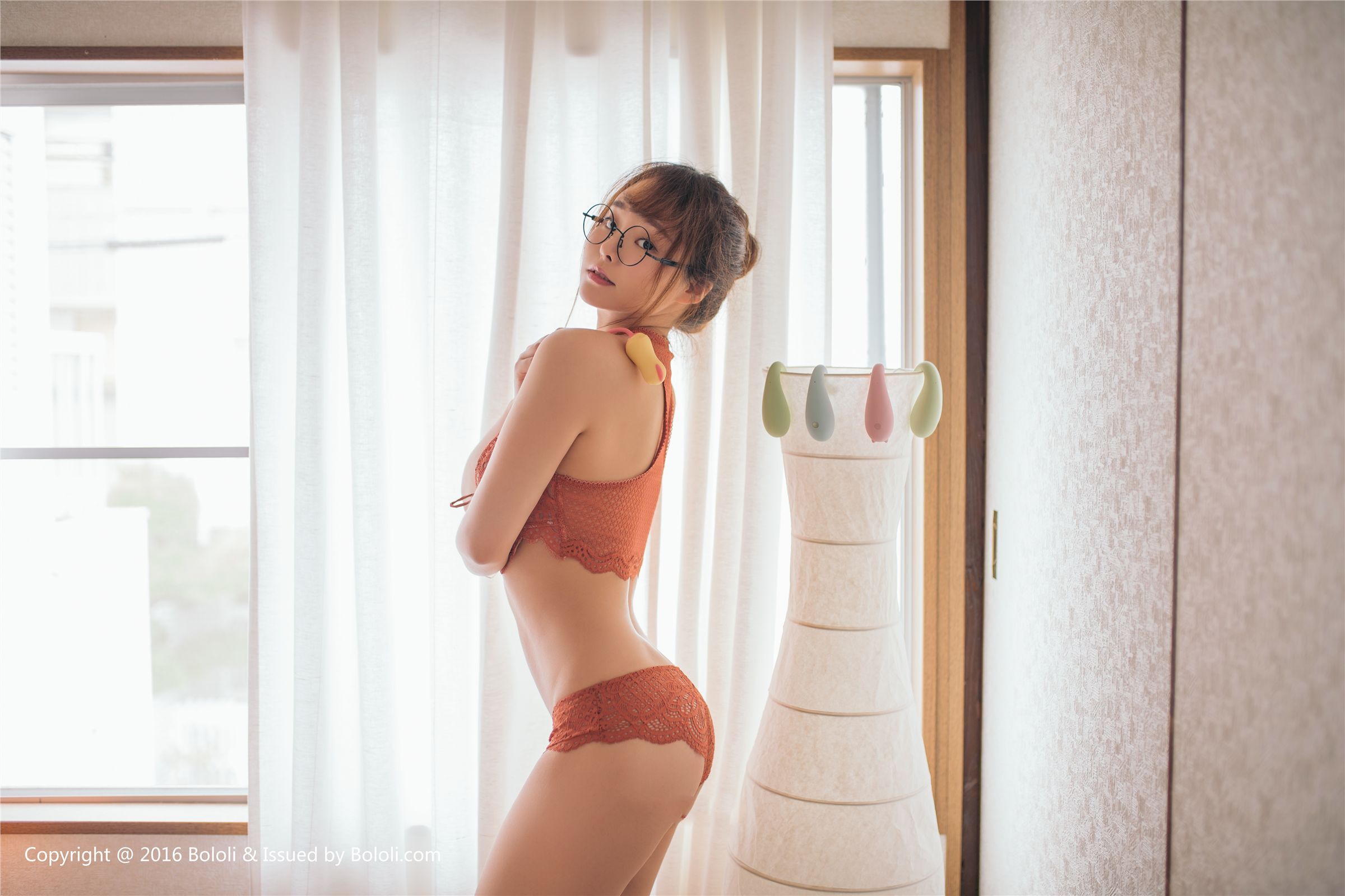 [BoLoli波萝社]2017.07.13 Vol.083 小怪兽柳侑绮